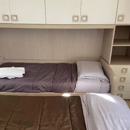 公寓 La Casina Di Gio In The City Center Wi-fi,panorama 那不勒斯